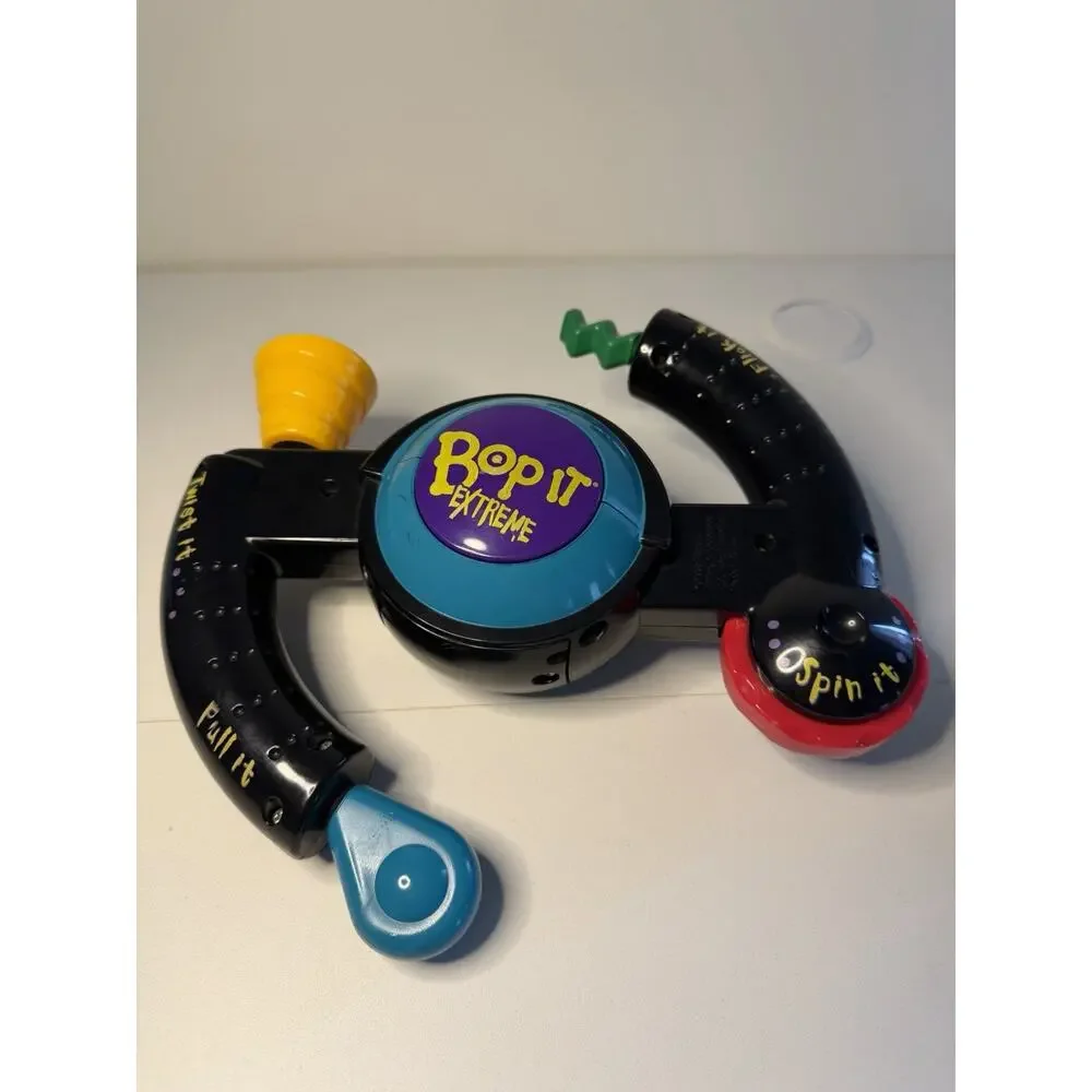 Bop It Extreme Hasbro 1999 Handheld Electronic Game Vintage Nostalgia Works!!